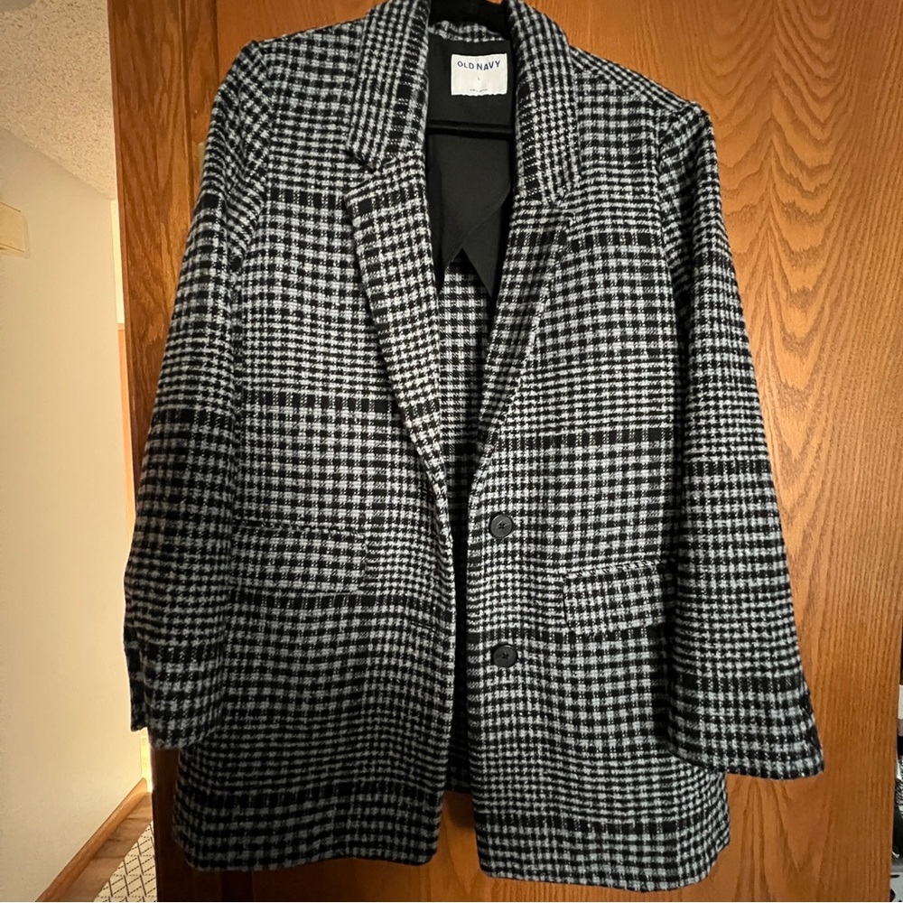 Old Navy Black and White Oversized Checkered Blazer/Jacket